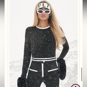 PrettyLittleThing SKI MONOCHROME SCULPT CONTRAST STRIPE TOP